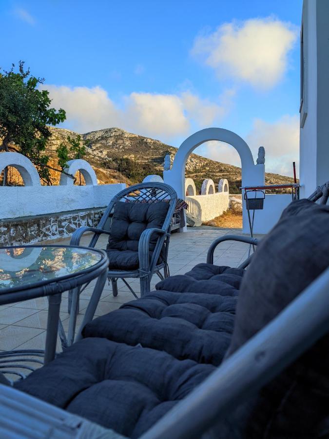Lakena Sunset View Villa Menetaí エクステリア 写真